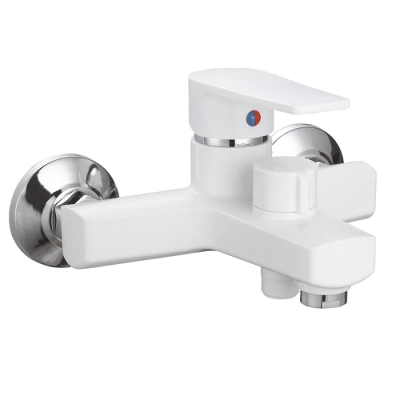 Змішувач для ванни Plamix Oscar-009 Euro White (без шланга та лійки) (PM0634) Змішувач для ванни Plamix Oscar-009 Euro White (без шланга та лійки) (PM0634)