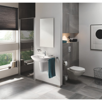 Йорж для унітазу Grohe Bau Cosmopolitan Neutral (40463001) Йорж для унітазу Grohe Bau Cosmopolitan Neutral (40463001)