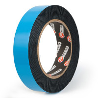 Скотч двусторонний Polax клеящая лента Авто на вспененной основе 25 мм х 5 м (101-075)