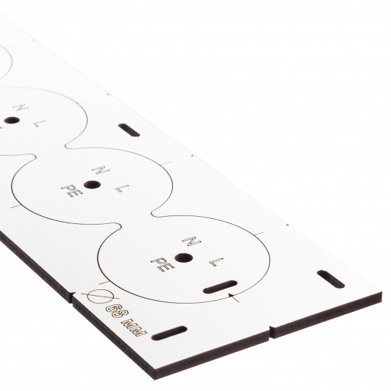 Шаблон Polax для підрозетників з отворами (1000-239)