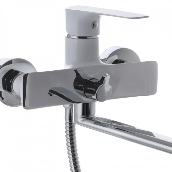 Змішувач для ванни Mixxus Premium Eva 006 Euro Білий (MI5813) Змішувач для ванни Mixxus Premium Eva 006 Euro Білий (MI5813)