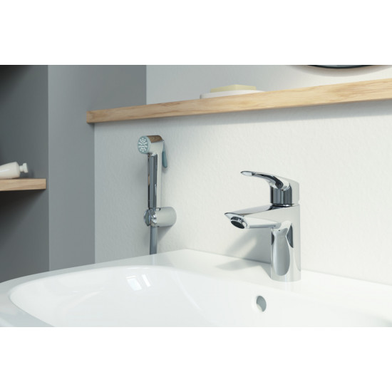 Смеситель для раковины с гигиеническим душем Grohe Eurosmart New (23124003)