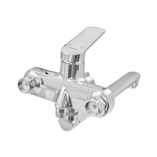 Смеситель для ванной Plamix Lucas-006 EURO SET Chrome (с шлангом, лейкой и кронштейном) (PM0710) Смеситель для ванной Plamix Lucas-006 EURO SET Chrome (с шлангом, лейкой и кронштейном) (PM0710)