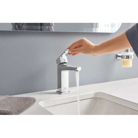 Дозатор жидкого мыла Grohe Essentials Cube New (40756001)